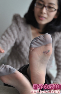 灰丝经典大放送---必进【29P】